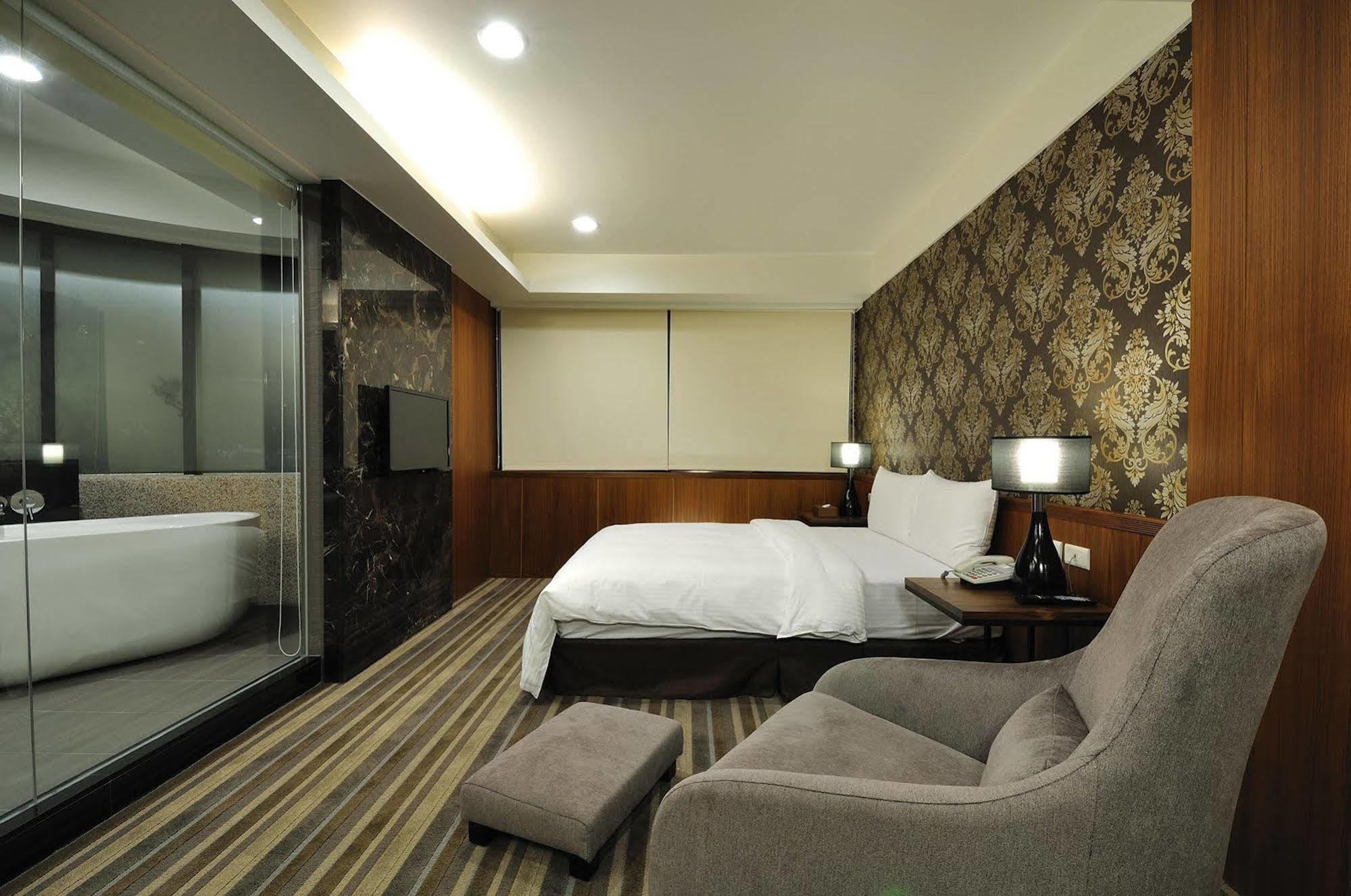 Sun Sweet Hotel Luodong Εξωτερικό φωτογραφία